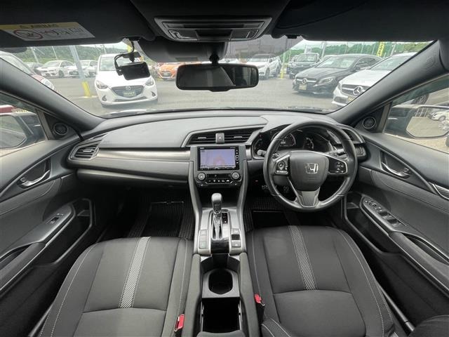 Honda CIVIC 2018 8510468-15