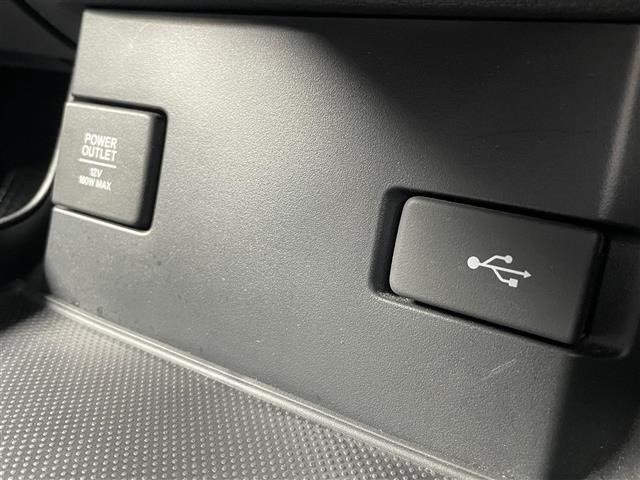 Honda CIVIC 2018 8510468-23