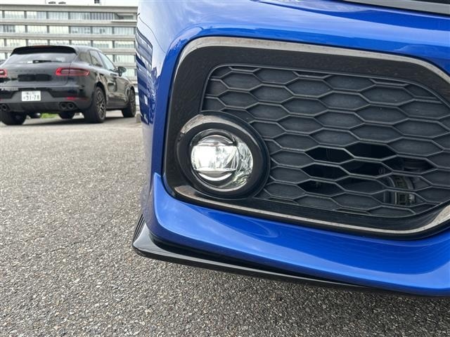 Honda CIVIC 2018 8510469-17