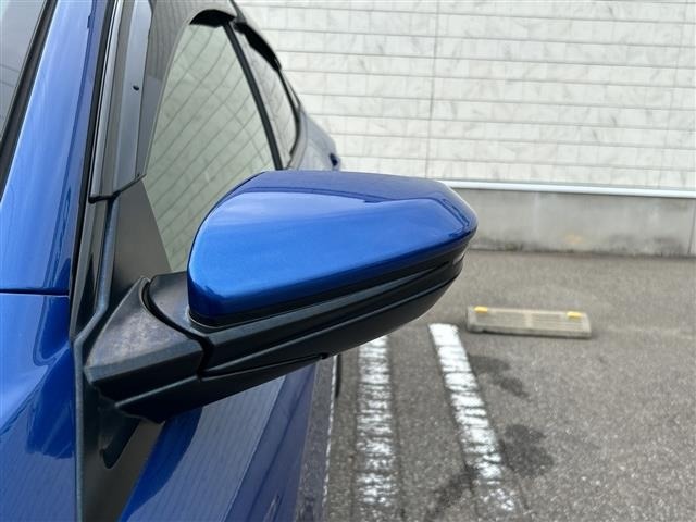Honda CIVIC 2018 8510469-23