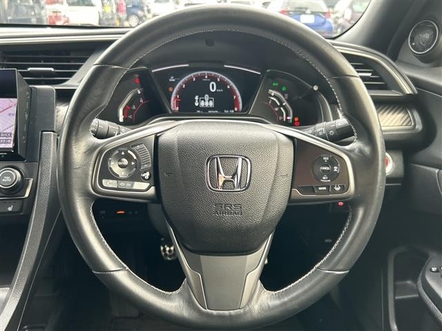 Honda CIVIC 2018 8510469-36