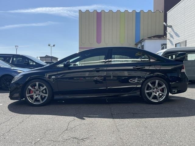 Honda CIVIC 2010 8510475-6