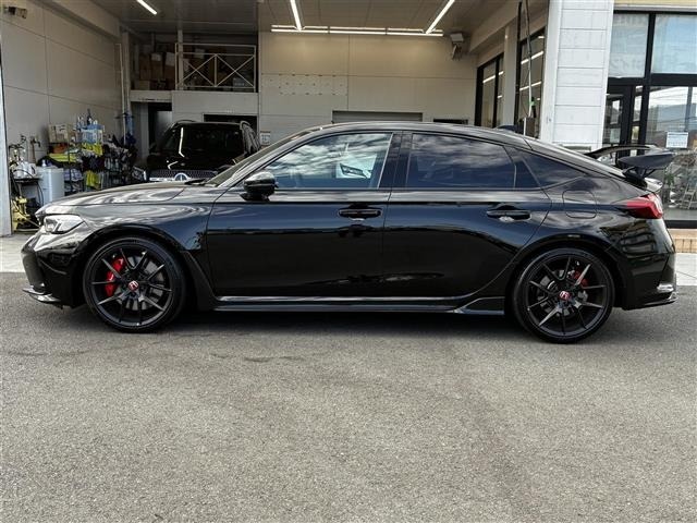 Honda CIVIC 2025 8510477-16