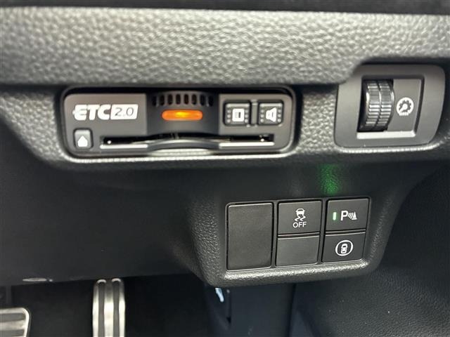 Honda CIVIC 2025 8510477-7