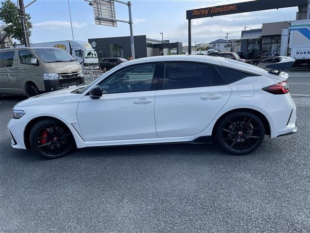 Honda CIVIC 2026 8510478-22