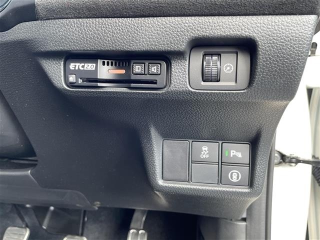 Honda CIVIC 2026 8510478-7