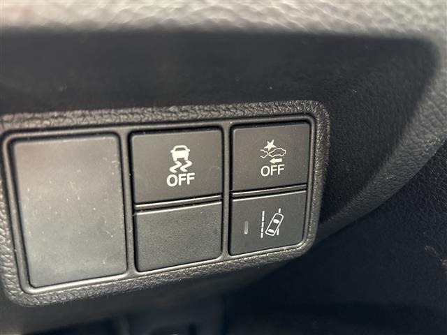 Honda CIVIC 2018 8510483-3