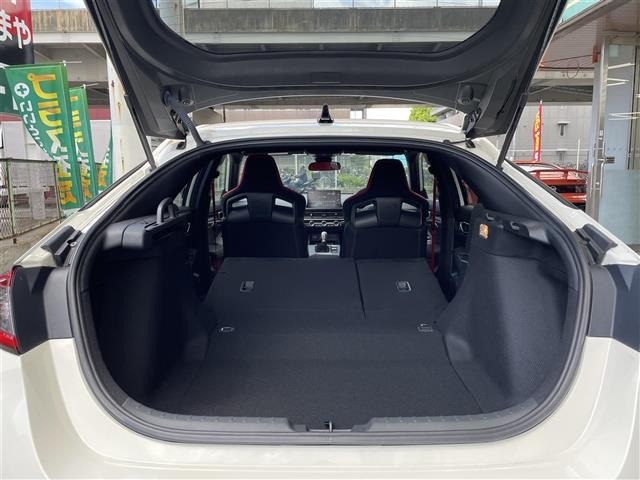 Honda CIVIC 2024 8510486-9