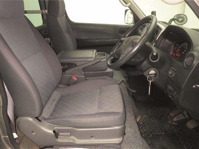 Isuzu COMO 2011 8505250-5