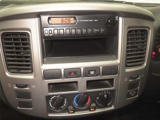 Isuzu COMO 2011 8505250-6