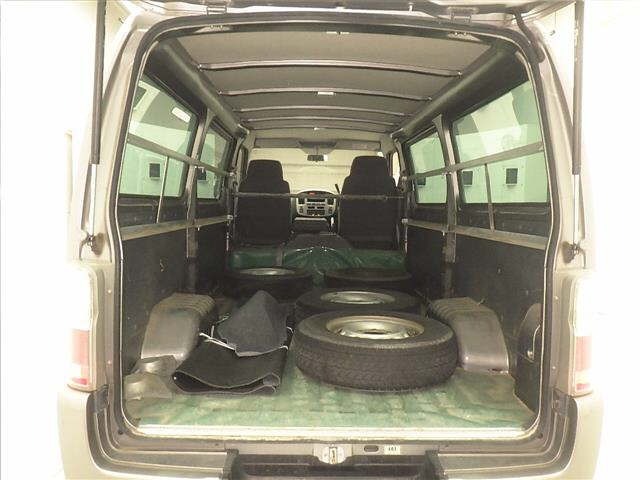 Isuzu COMO 2011 8505250-7