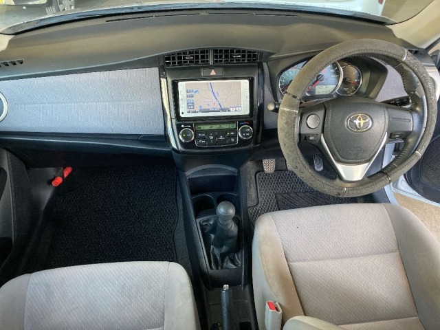 Toyota COROLLA AXIO 2013 8498351-3