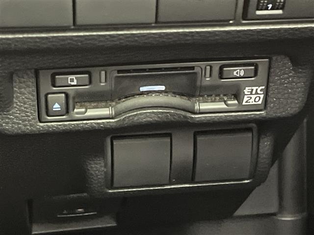Toyota COROLLA CROSS 2024 8506417-6