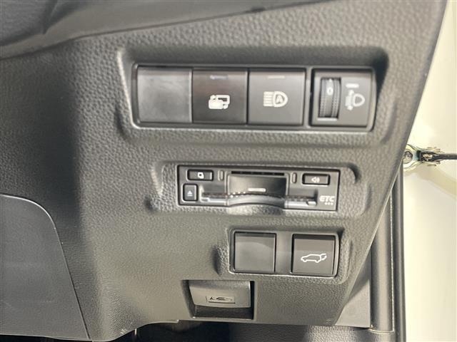 Toyota COROLLA CROSS 2023 8506465-1