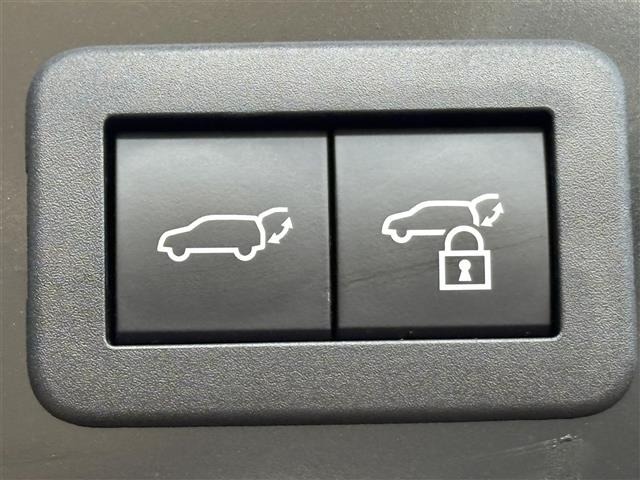 Toyota COROLLA CROSS 2021 8506469-3