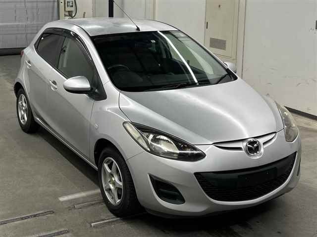 Mazda DEMIO 2011 8505162-0