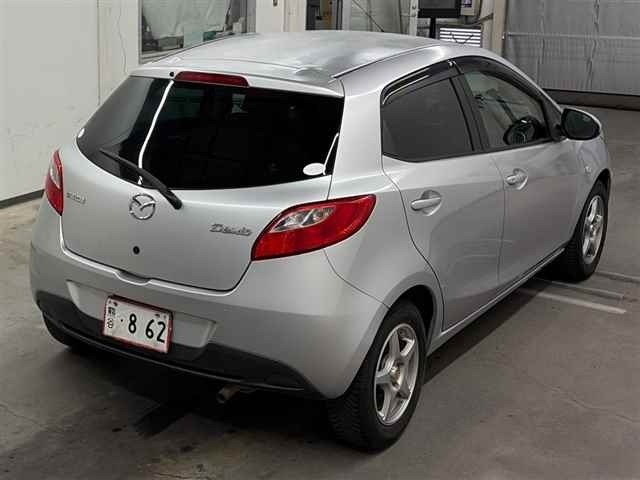 Mazda DEMIO 2011 8505162-5