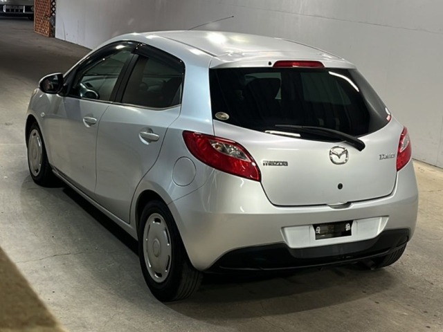 Mazda DEMIO 2009 8505195-1