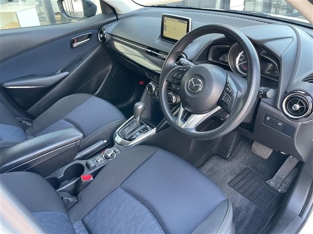 Mazda DEMIO 2015 8505582-6