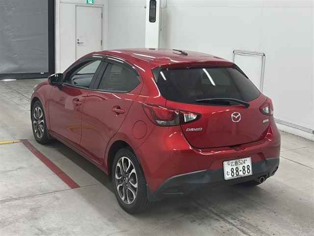 Mazda DEMIO 2015 8505601-1