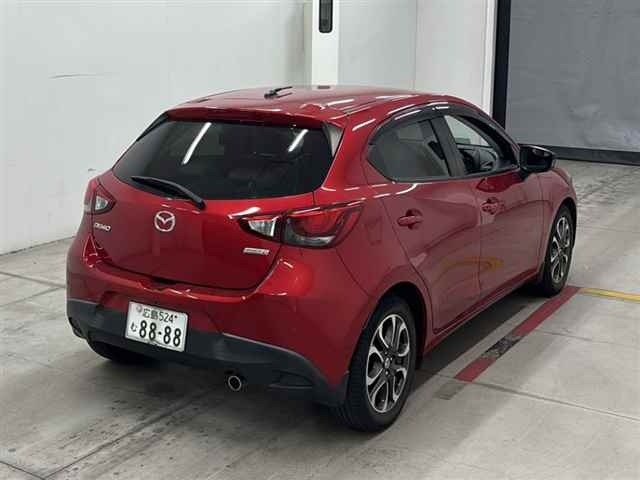 Mazda DEMIO 2015 8505601-5