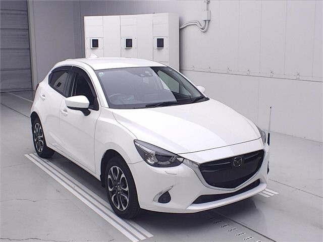 Mazda DEMIO 2017 8505620-0