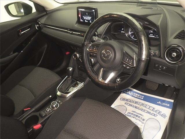 Mazda DEMIO 2017 8505620-3