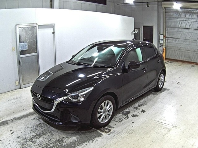 Mazda DEMIO 2016 8505623-4