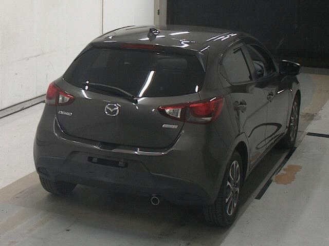 Mazda DEMIO 2016 8505633-5