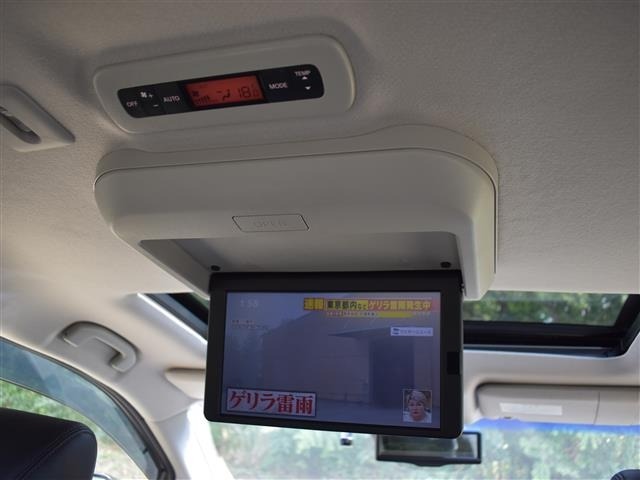 Nissan ELGRAND 2022 8506304-2