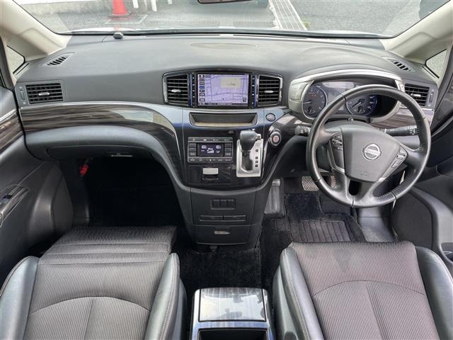 Nissan ELGRAND 2015 8506310-14