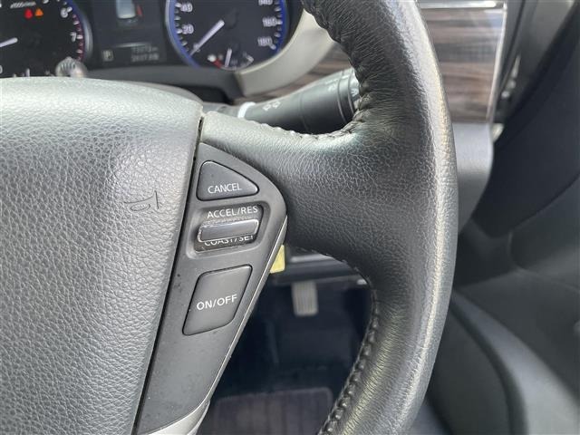 Nissan ELGRAND 2015 8506310-17