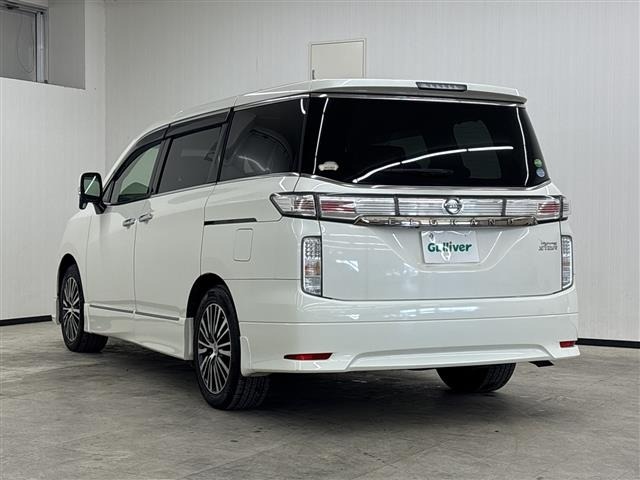 Nissan ELGRAND 2015 8506317-13