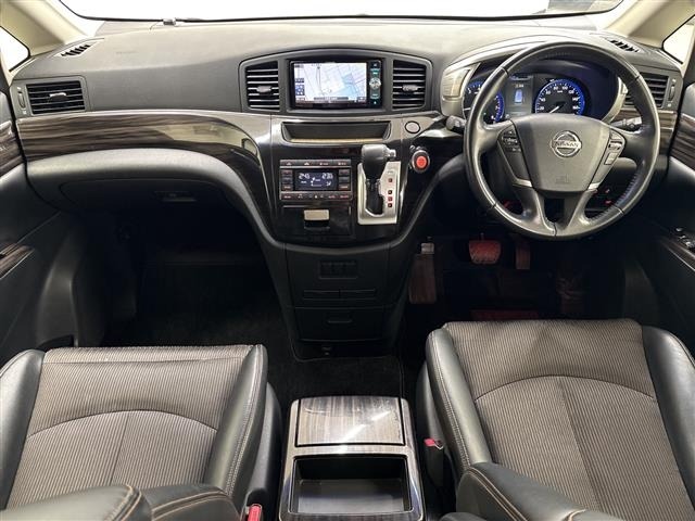 Nissan ELGRAND 2015 8506317-14