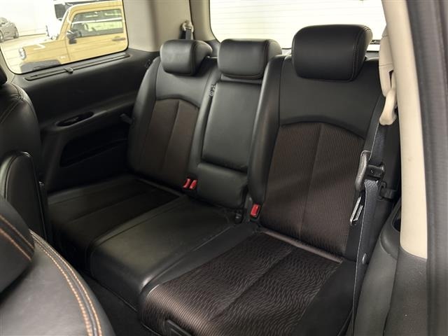 Nissan ELGRAND 2015 8506317-4