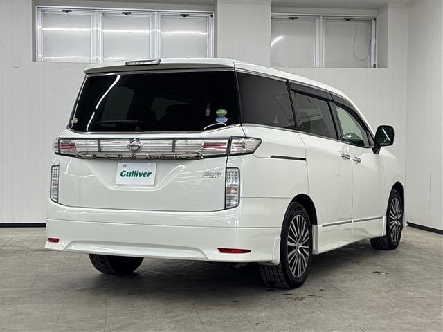 Nissan ELGRAND 2015 8506317-9