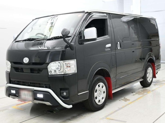 Toyota HIACE VAN 2022 8506436-0