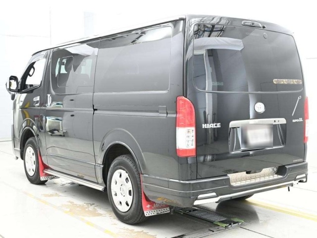 Toyota HIACE VAN 2022 8506436-6