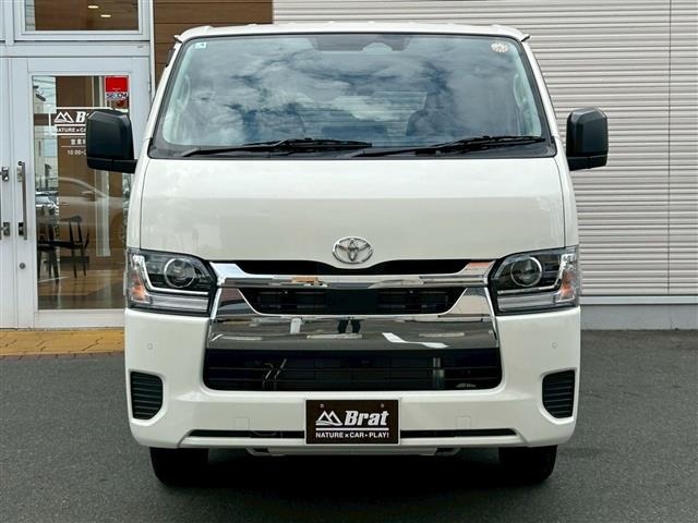 Toyota HIACE VAN 2026 8506576-15