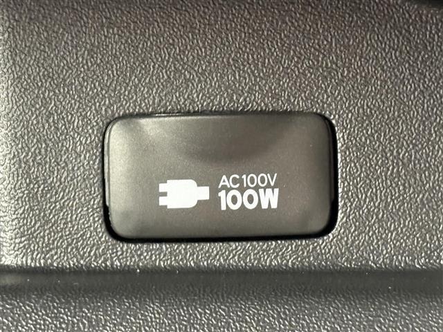 Toyota HIACE VAN 2026 8506583-4