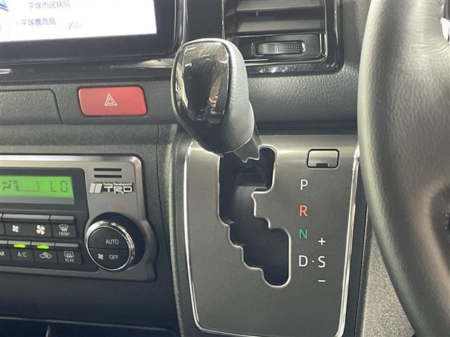 Toyota HIACE VAN 2025 8506586-22