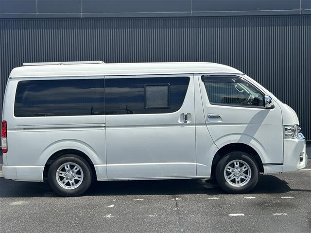 Toyota HIACE VAN 2016 8506601-22