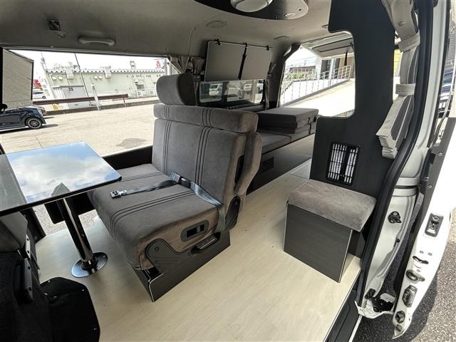 Toyota HIACE VAN 2016 8506601-9