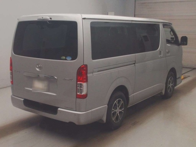 Toyota HIACE VAN 2020 8506603-1