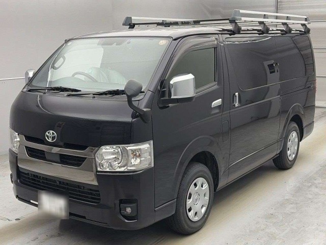 Toyota HIACE VAN 2024 8506611-0