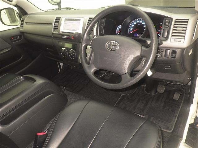 Toyota HIACE VAN 2012 8506848-3