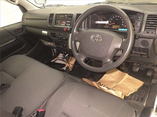 Toyota HIACE VAN 2016 8506852-3
