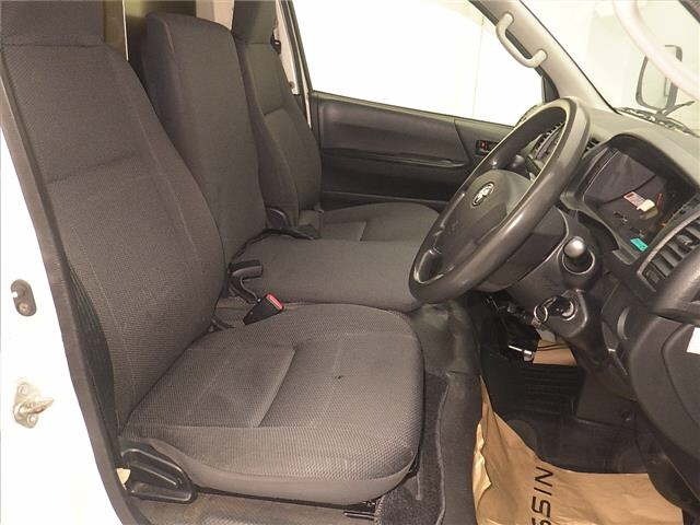 Toyota HIACE VAN 2016 8506852-5