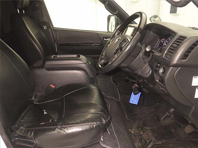 Toyota HIACE VAN 2022 8506854-5