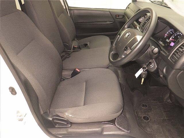 Toyota HIACE VAN 2018 8506856-5